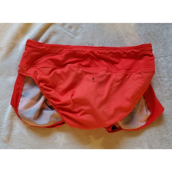 Nike dry fit athletic shorts - Picture 10 of 12